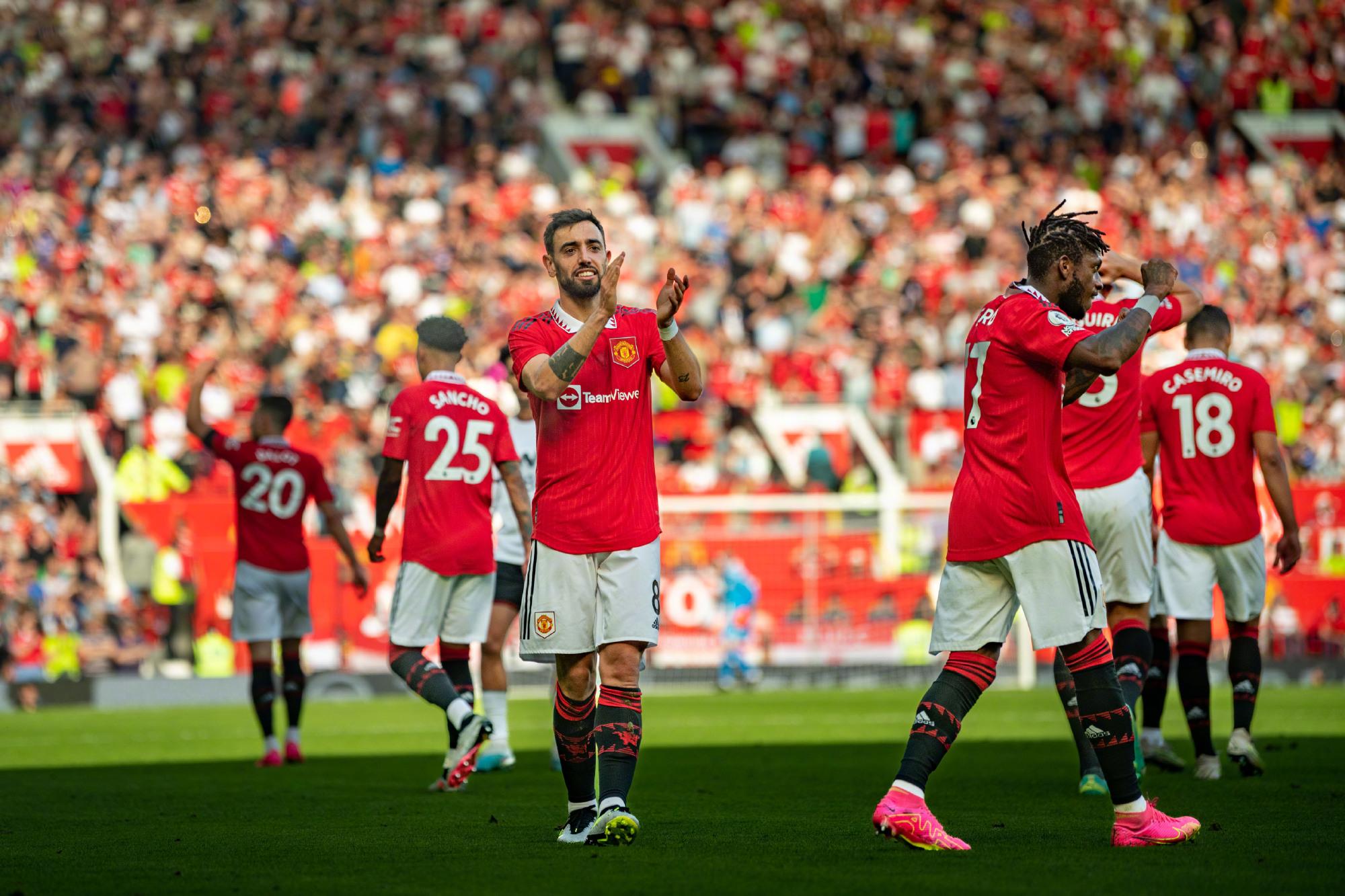 也解释了他 也解释了他